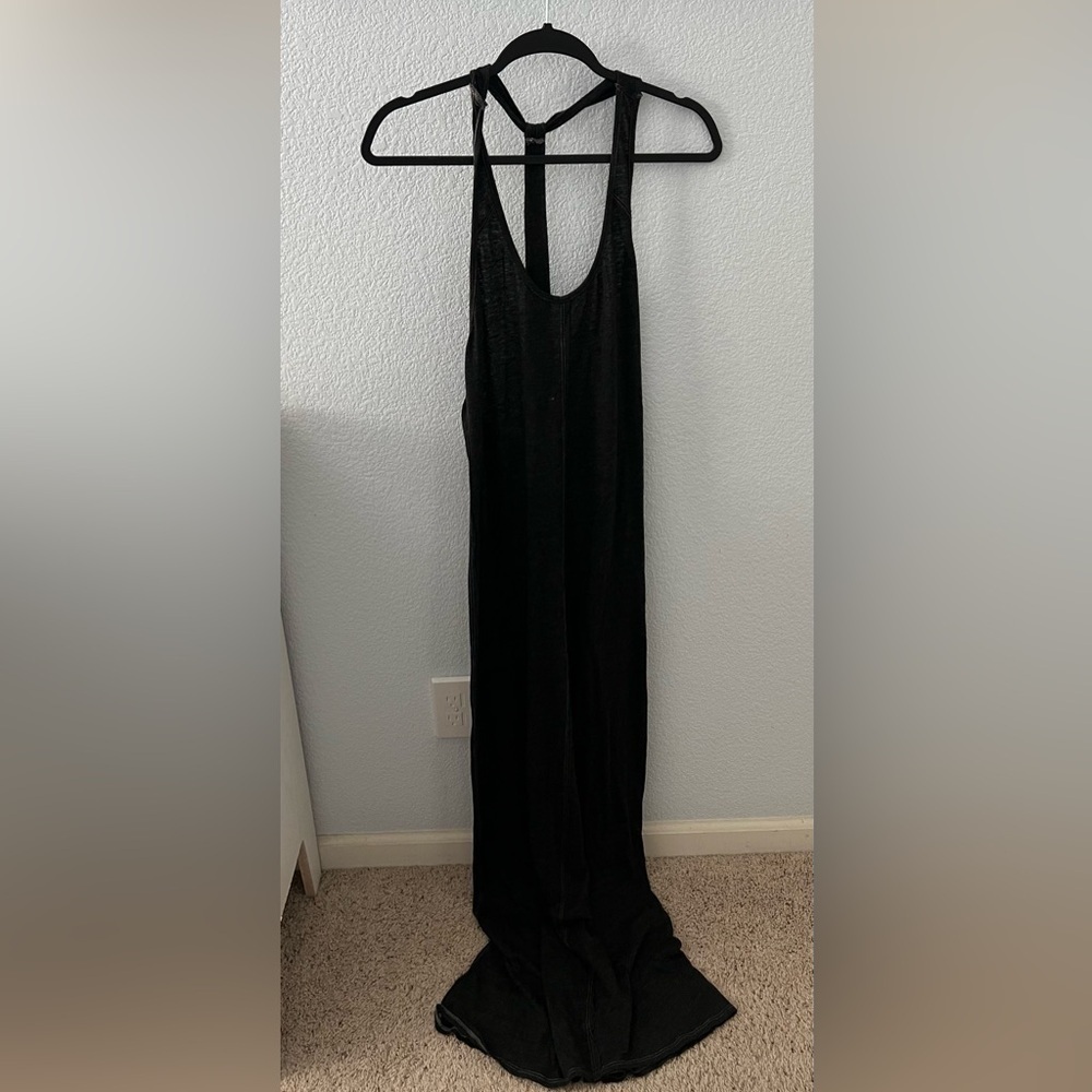 Chaser T-back , raw edge, maxi dress